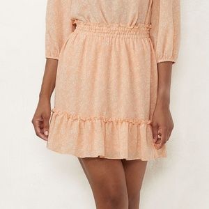 NWT Smocked Waist Flounce Skirt
